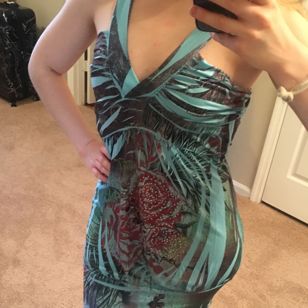 🥂2 for $20!🥂 Colorful flirty minidress. NWOT